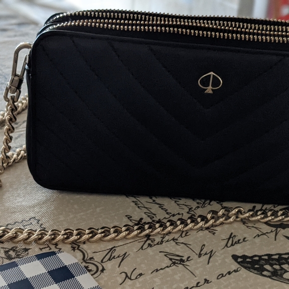 Kate Spade wallet crossbody with detachable chain - Picture 1 of 5
